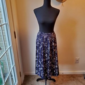 Vintage Midi Pleated Skirt Size 12